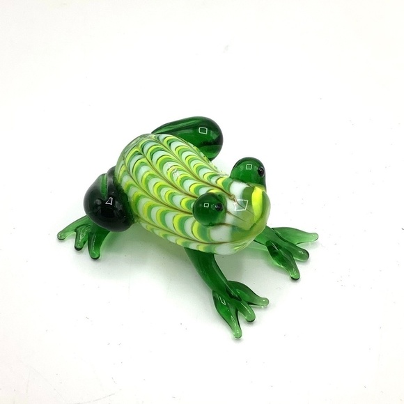 Handmade Glass Frog Trinket Figurine - Picture 11 of 11